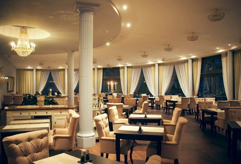 Hotel Prinzenpalais Бад-Доберан Екстер'єр фото
